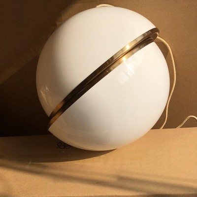 Fernando Crescent Pendant Light Fernando Crescent Pendant Light