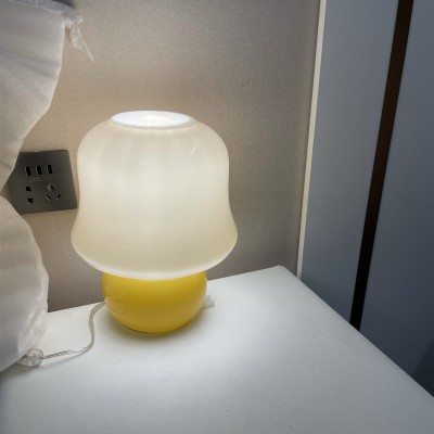 Tiziano Cream Mushroom Table Lamp Tiziano Cream Mushroom Table Lamp