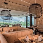 Gianni Lightweight Spokes Shaped LED Pendant Lamp