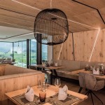 Gianni Lightweight Spokes Shaped LED Pendant Lamp