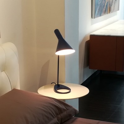 Pietro Minimalist Industrial Black/White Cool Office Desk Lamp Pietro Minimalist Industrial Black/White Cool Office Desk Lamp