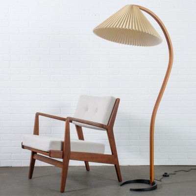 Anamika Vintage Mid Century Wooden Floor Lamp