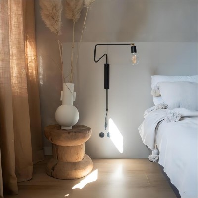 Kalyani Swing Brass Wall lamp Kalyani Swing Brass Wall lamp