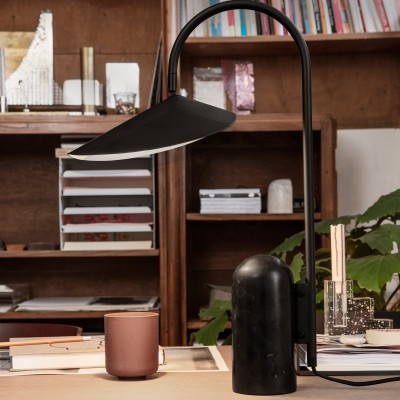 Zoya Marble Base Alocasia Leaf Table Lamp Zoya Marble Base Alocasia Leaf Table Lamp
