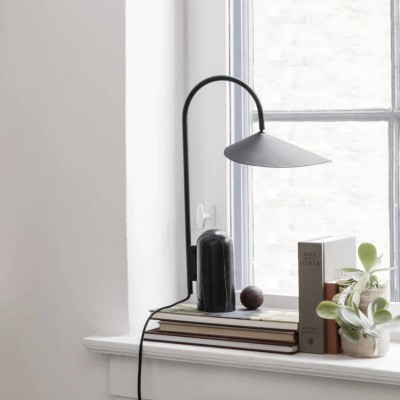 Zoya Marble Base Alocasia Leaf Table Lamp Zoya Marble Base Alocasia Leaf Table Lamp