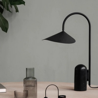 Zoya Marble Base Alocasia Leaf Table Lamp Zoya Marble Base Alocasia Leaf Table Lamp