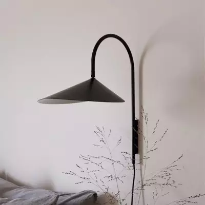 Zoya Modern Industrial Alocasia Leaf Wall Sconce Zoya Modern Industrial Alocasia Leaf Wall Sconce