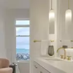 Kimaya Benedict Glass Wall Sconce/ Pendant Lamp