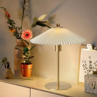 Isha Pleated Shade Table Lamp Isha Pleated Shade Table Lamp