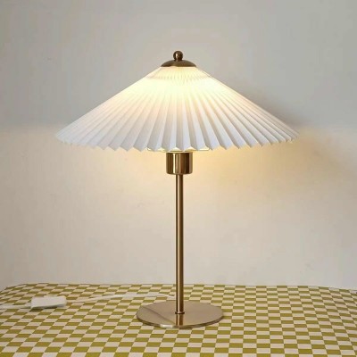 Isha Pleated Shade Table Lamp