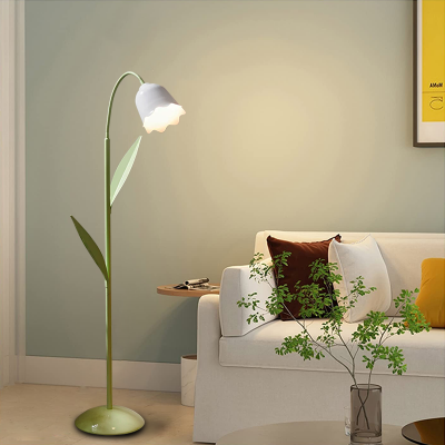 Mayrair Vintage Tulip Floor Lamp