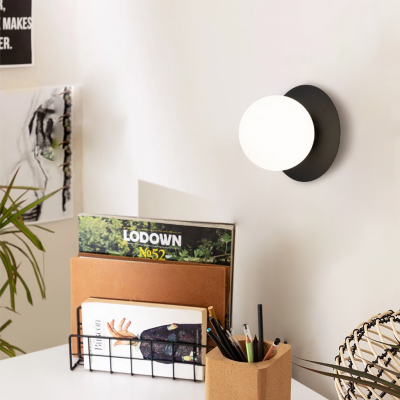 Iyda Mini Orb Wall Lamp Iyda Mini Orb Wall Lamp