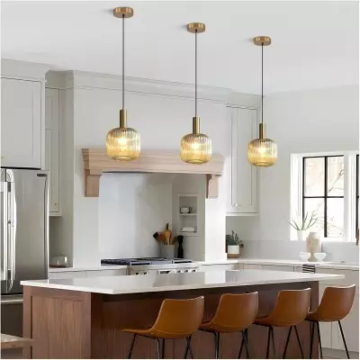 Zarek Lantern Shape Vertical Striped Stained Glass Pendant Light Zarek Lantern Shape Vertical Striped Stained Glass Pendant Light