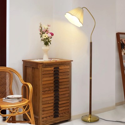 Xalon Wooden Cloth Pleated Shade Floor Lamp Xalon Wooden Cloth Pleated Shade Floor Lamp