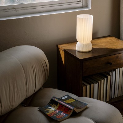 Gravix White Stripe 3D Printed Desk Lamp Gravix White Stripe 3D Printed Desk Lamp