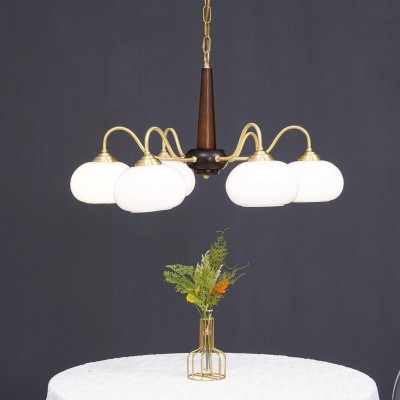 Xyrian Farmhouse Wood White Bauhaus Persimmon Chandelier