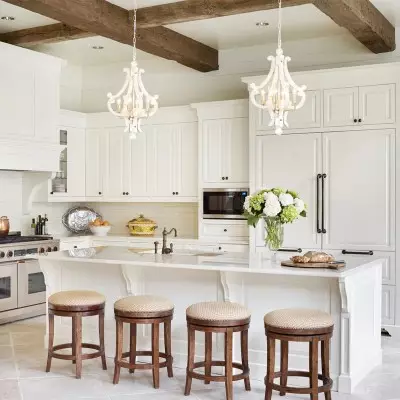 Astridina Rustic Antique Wooden French Country Chandelier