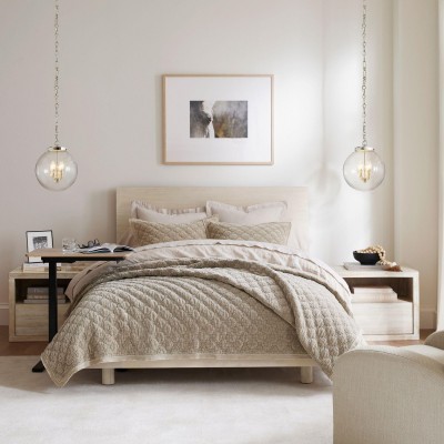 Oona Farmhouse Gold Glass Globe Pendant Light Oona Farmhouse Gold Glass Globe Pendant Light