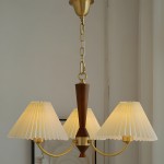 Axel Rustic Pleated Shade Wood Chandelier Axel Rustic Pleated Shade Wood Chandelier