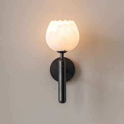 Reedway Farmhouse Alabaster Flower Wall Sconce Reedway Farmhouse Alabaster Flower Wall Sconce
