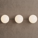 Philo Nordic 3-light Glass Globes Wall Light