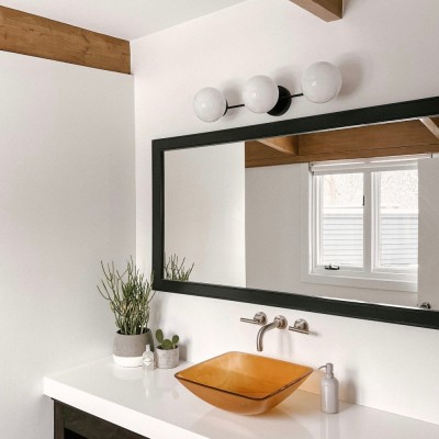 Philo Nordic 3-light Glass Globes Wall Light Philo Nordic 3-light Glass Globes Wall Light