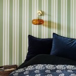 Guy Modern Round Blown Glass Gold Wall Light