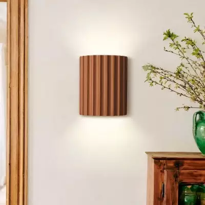 Pranavi Modern Bundle Ribbed Fluted Resin Wall Sconce