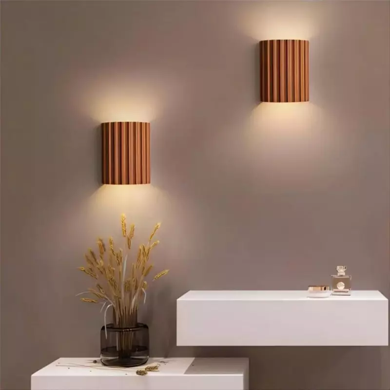 Pranavi Modern Bundle Ribbed Fluted Resin Wall Sconce