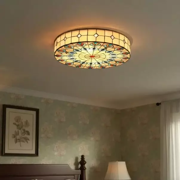 Eiridian Vintage Tiffany Stained Glass Flush Mount Ceiling Light