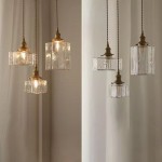 Faelthorin Farmhouse Brass Hammered Square Glass Pendant Lamp