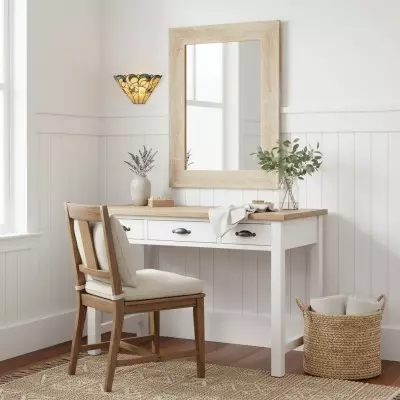 Aelorin Tiffany Stained Glass Wall Sconce