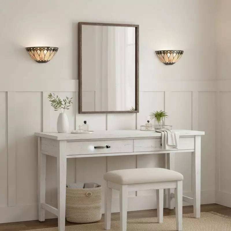 Cygnus Tiffany Stained Glass Wall Light