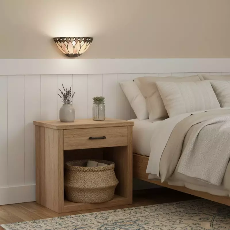 Cygnus Tiffany Stained Glass Wall Light