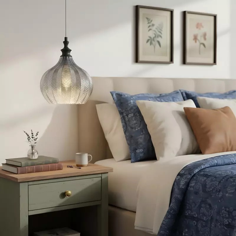 Nyxara Mid-Century Mini Glass Pendant light