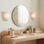 Zephyrine Modern Glass Flower Sconce