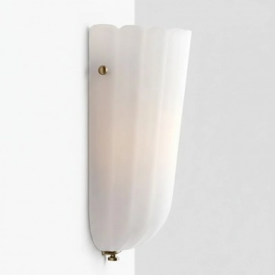 Zephyrine Modern Glass Flower Sconce