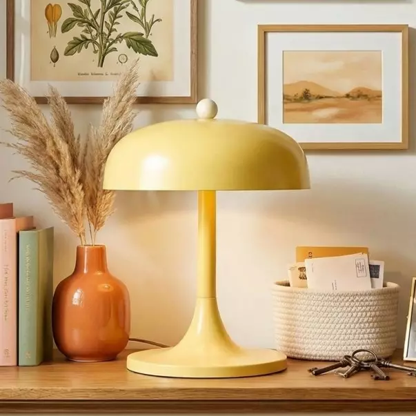 Olyssia Modern Metal Round Table Lamp