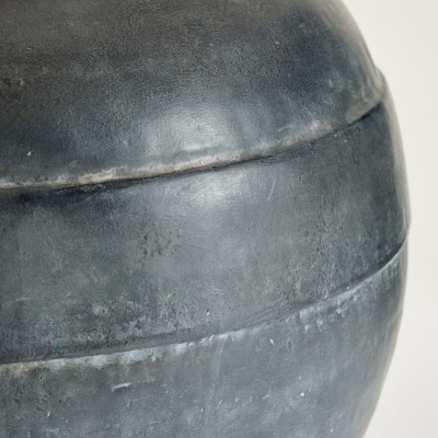 Elowyn Modern Ceramic Round Table Light