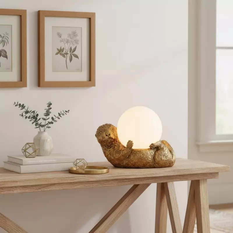 Alton Modern Polyresin Icon Table Lamp