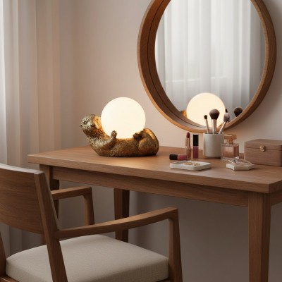 Alton Modern Polyresin Icon Table Lamp