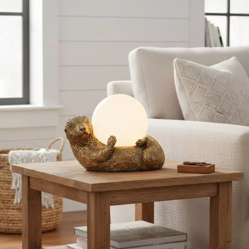 Alton Modern Polyresin Icon Table Lamp