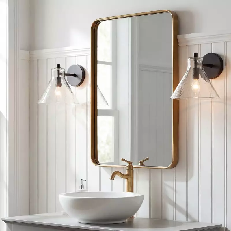 Oren Farmhouse Conical Glass Wall Sconce