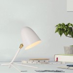 Tripod Table Lamp