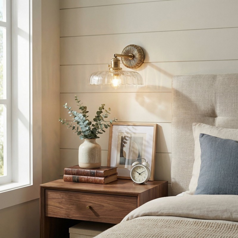 Dafne Vintage Brass Flower Glass Wall Sconce