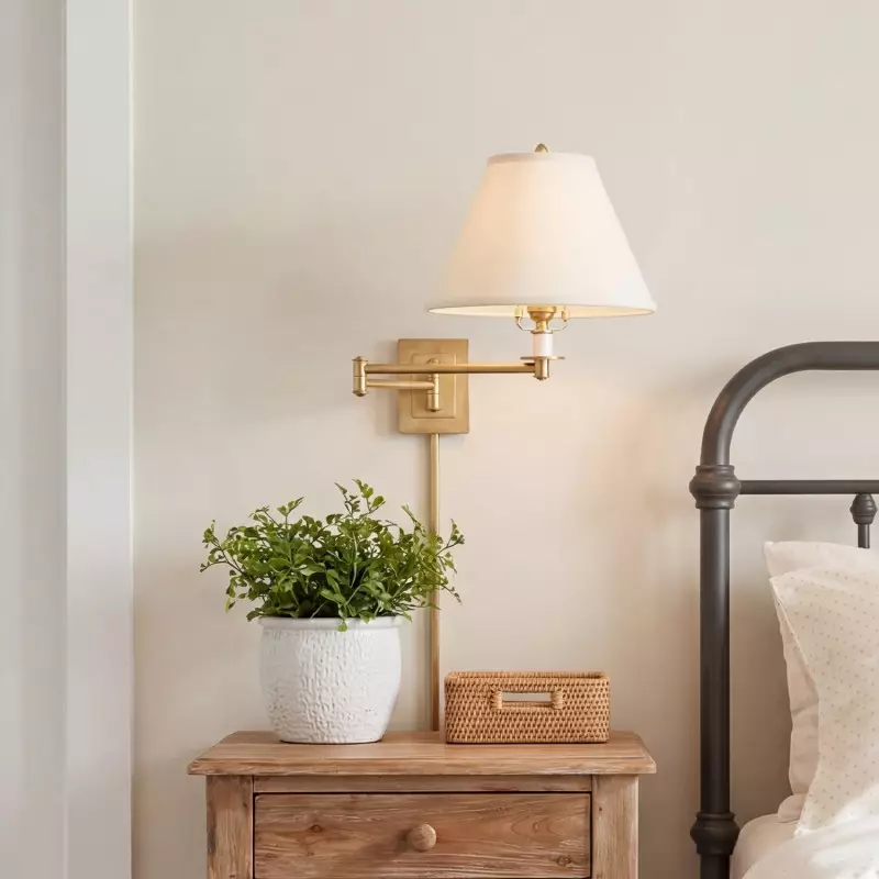 Ozona Metal Swing Arm Wall Lamp