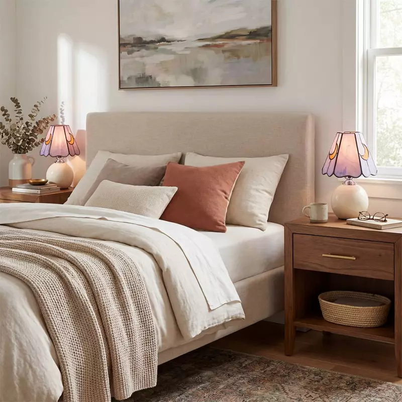 Eirwen Mini Tiffany Moon Bedside Lamp