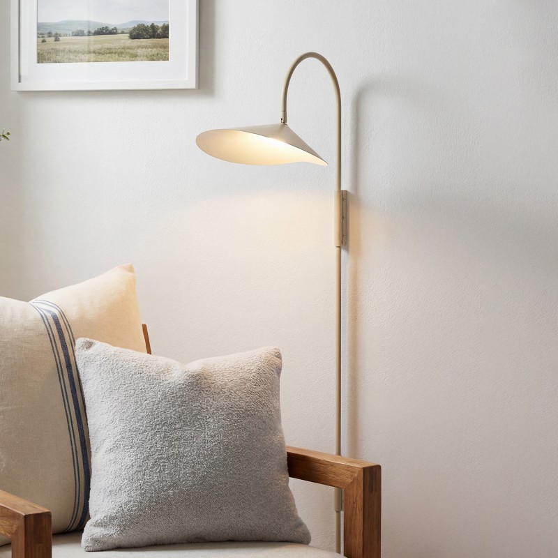 Zoya Modern Industrial Alocasia Leaf Wall Sconce