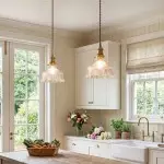 Hermin Antique Flower Ribbed Glass Pendant Light