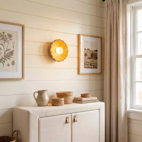 Ailish Modern Travertine Flower-Shaped Wall Lamp